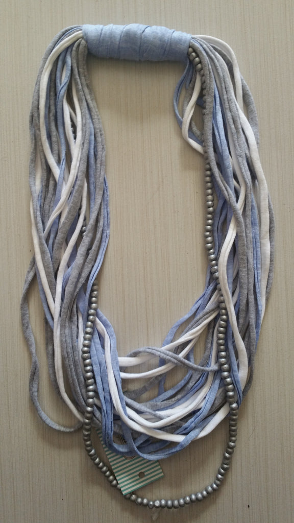 Grace. Silver & Blue T-Yarn necklace